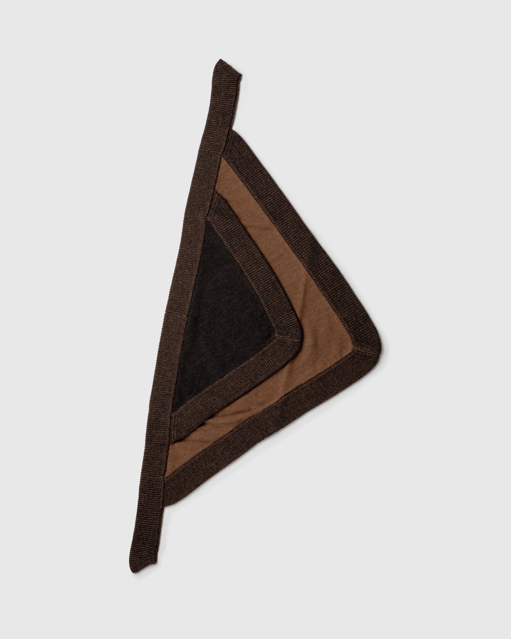 TRIANGLE SCARF - WILLIAM FAN